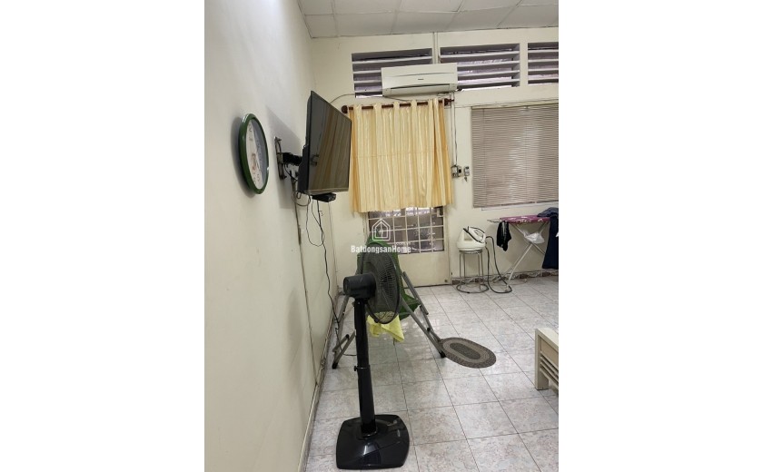 BÁN NHÀ 2 TẦNG BÙI HỮU NGHĨA P5 QUẬN 5 - 64M2 - 2PN 2WC - HẼM XE TẢI CHỈ 15 TỶ